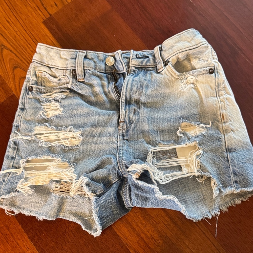 American Eagle Outfitters Light Blue Distressed Jean Shorts